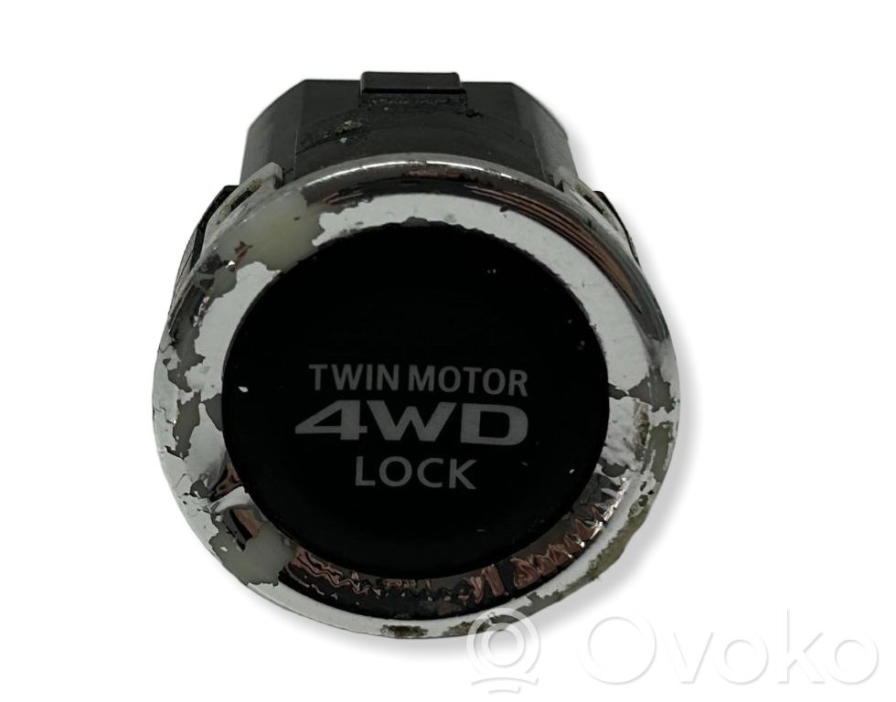 Differential lock switch   8602A079