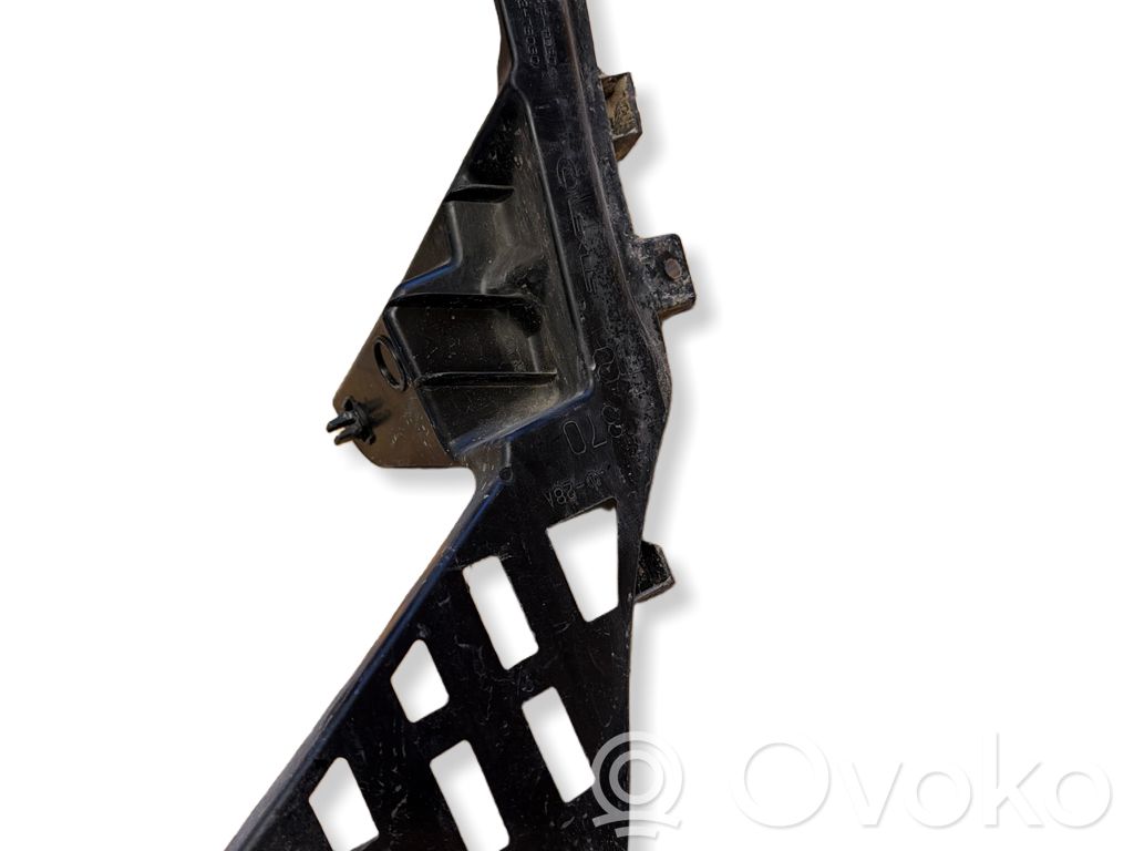 Rear bumper mounting bracket   5259278030