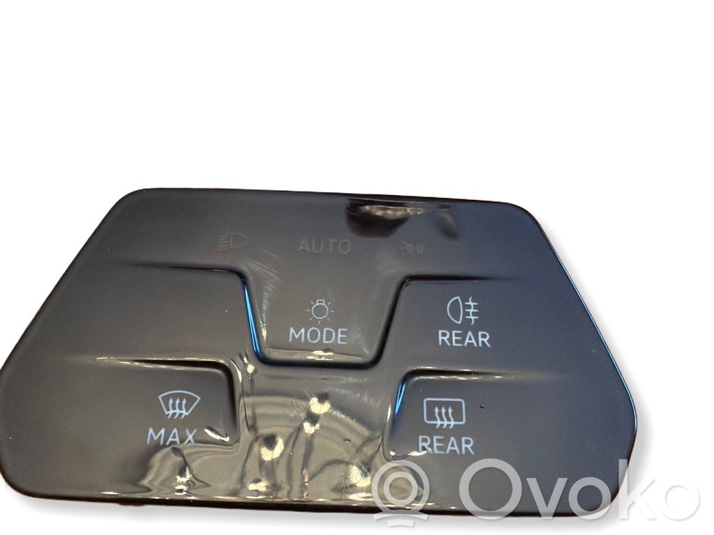Volkswagen Golf VIII Panel lighting control switch 