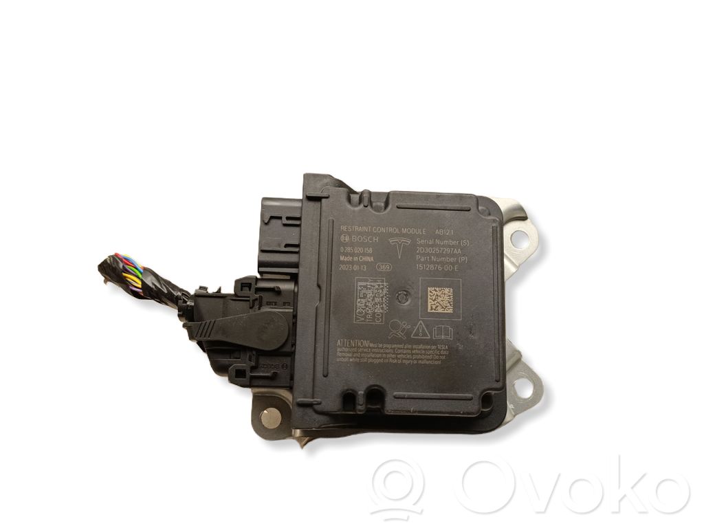 Tesla Model Y Airbag control unit/module 