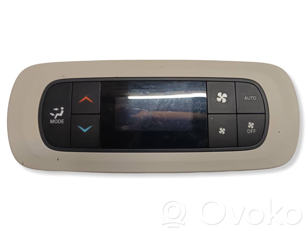 Chrysler Pacifica Climate control unit 