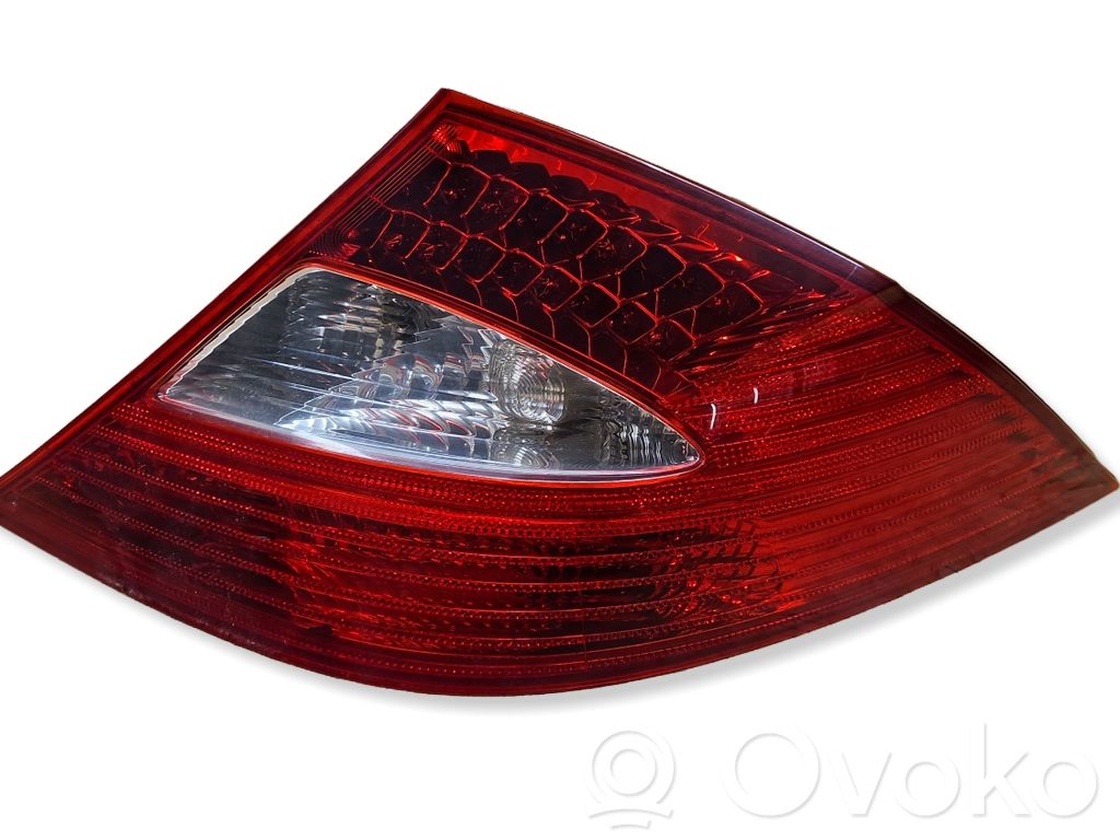 Mercedes-Benz CLS C219 Lampa tylna 