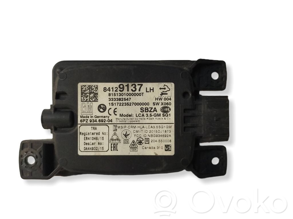 Opel Insignia B Blind spot module 