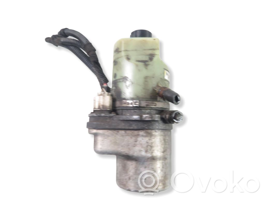 Ohjaustehostimen pumppu   4M513K514B