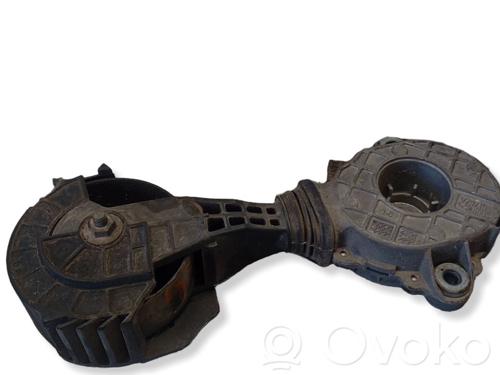 Peugeot 207 Napinacz paska alternatora 