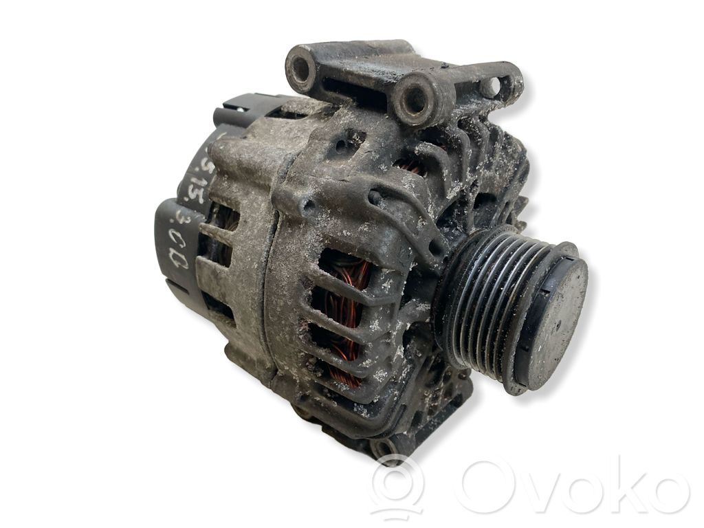 Alternador   06E903018L