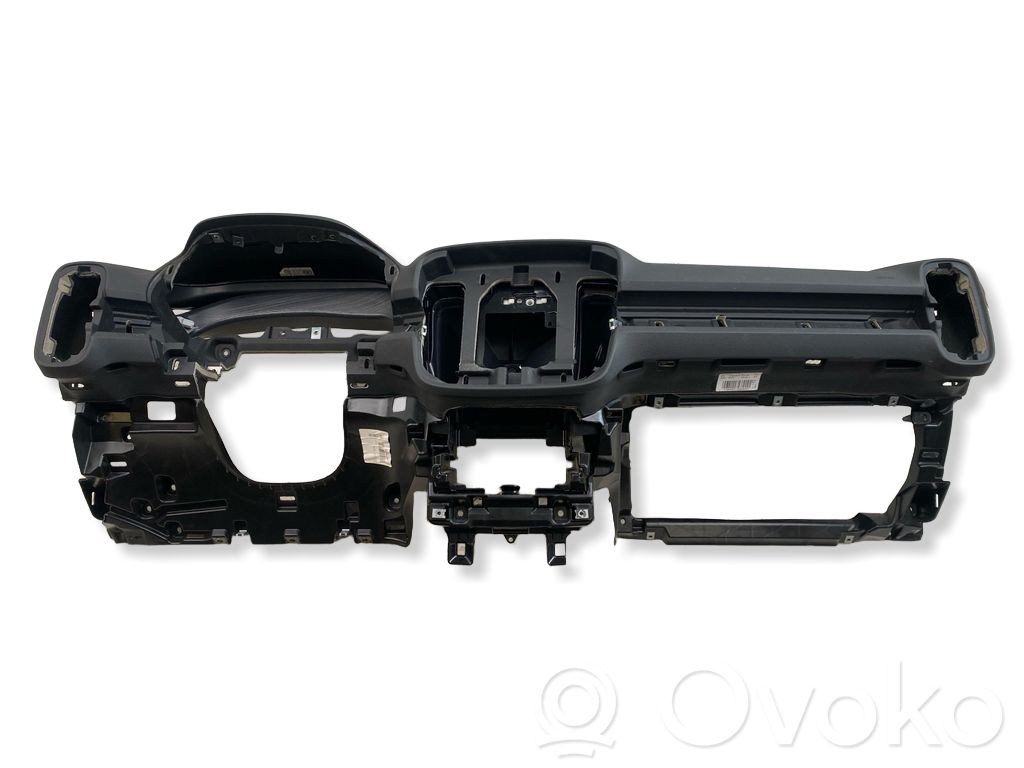Volvo XC40 Panelė 
