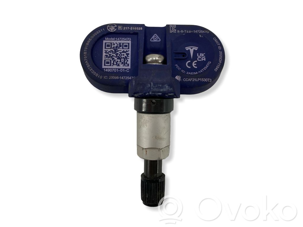 Tesla Model Y Tire pressure sensor 