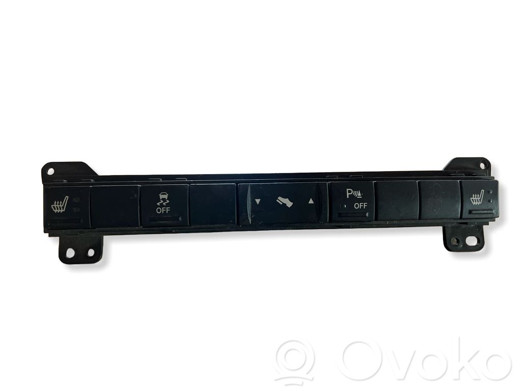 Jeep Grand Cherokee (WK) Seat heating switch 
