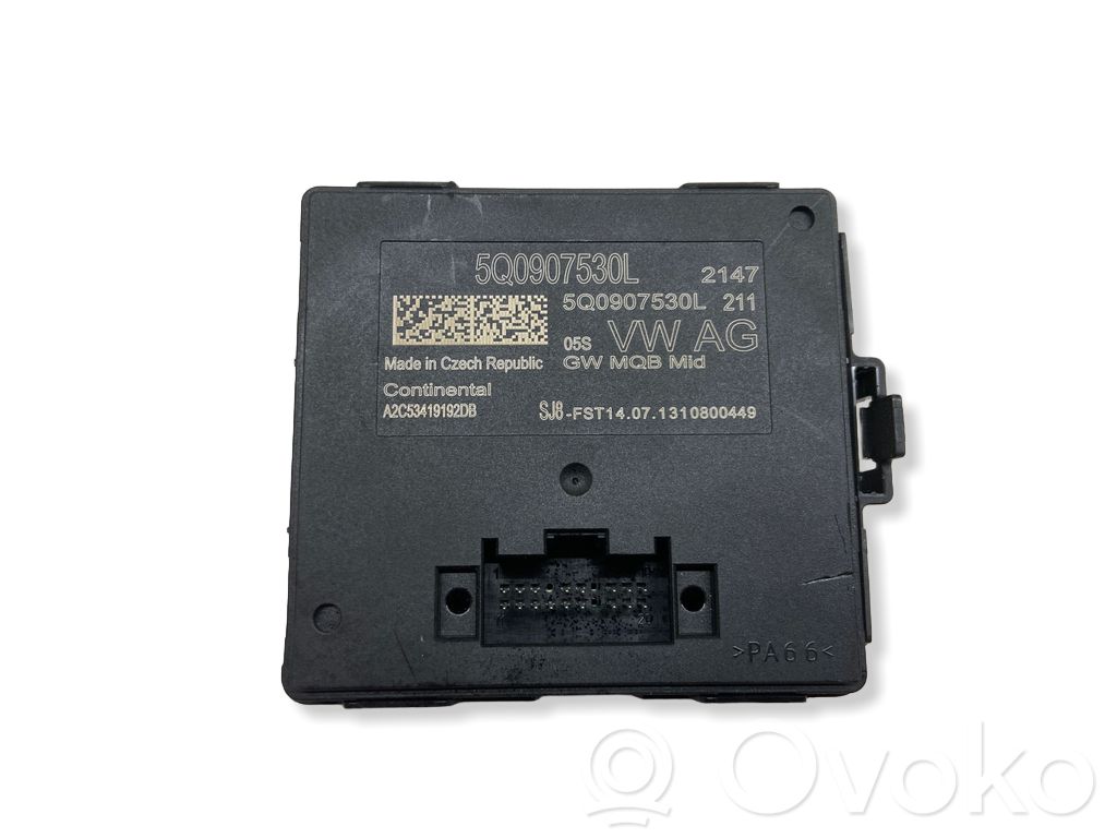 Volkswagen Golf VII Gateway control module 