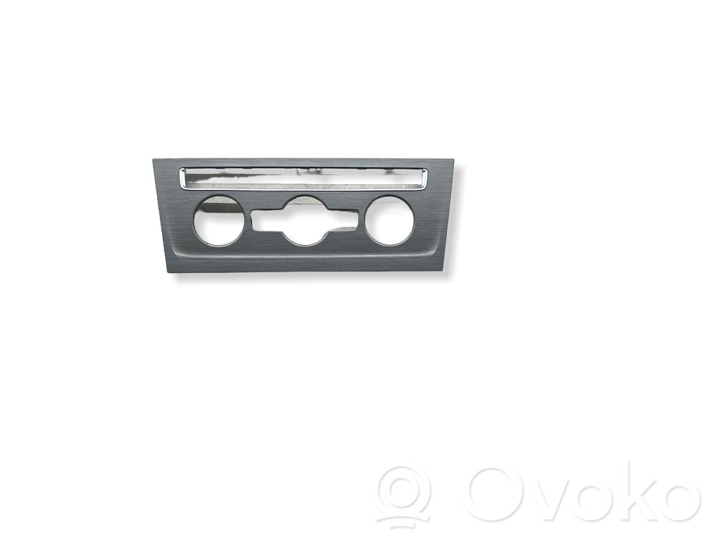 Volkswagen Golf VII Console centrale, commande chauffage/clim 