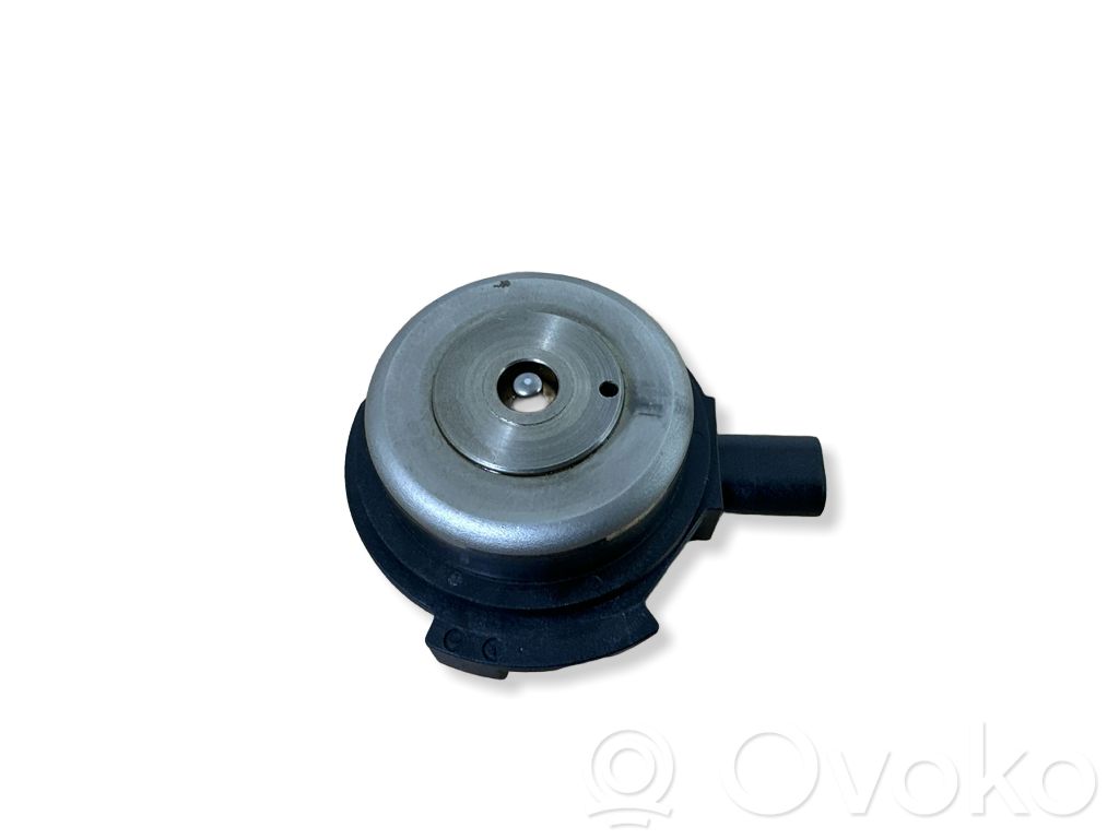 BMW 3 G20 G21 Camshaft vanos timing valve 