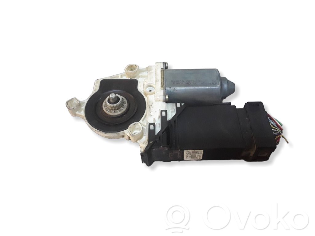 Seat Leon (1M) Silnik regulatora szyby drzwi przednich 