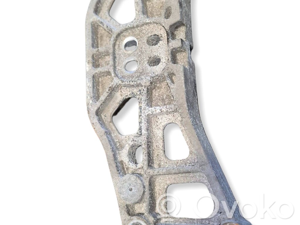 Dodge Charger Gearbox mounting bracket 