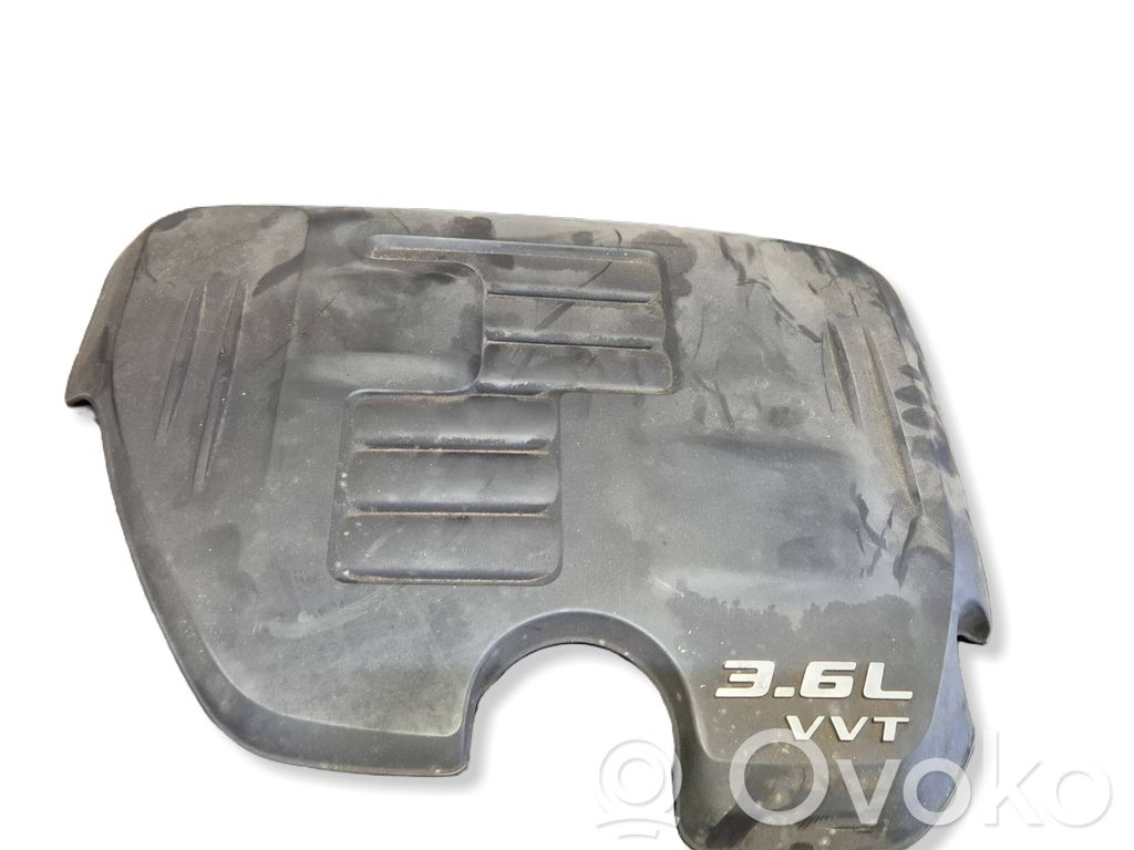 Dodge Charger Engine cover (trim) 