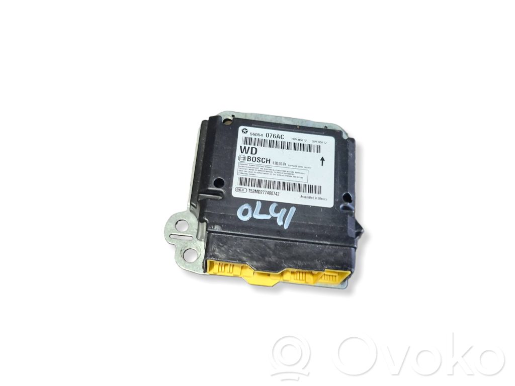 Dodge Durango III Airbag control unit/module 