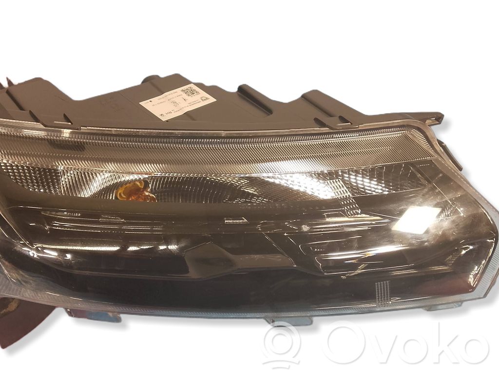 Lampa LED do jazdy dziennej   4121010RD02,LN5001RR,266008993R,150922728