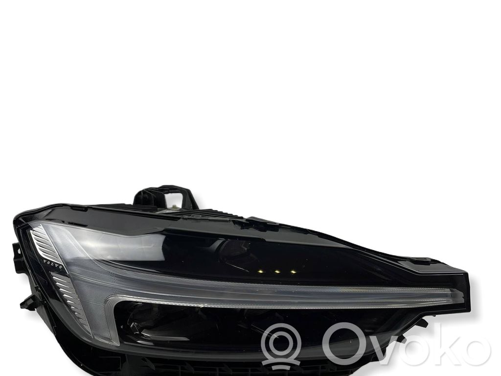 Volvo XC60 Headlight/headlamp 