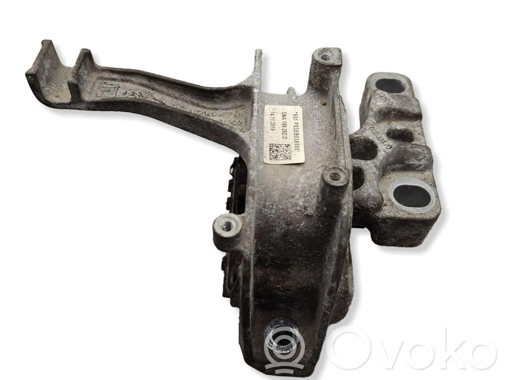 Seat Leon (5F) Engine mount bracket 