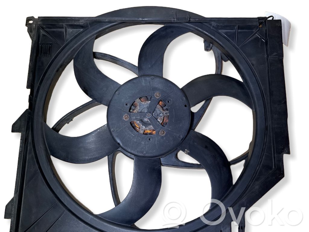 BMW Z4 E85 E86 Elektrisks radiatoru ventilators 