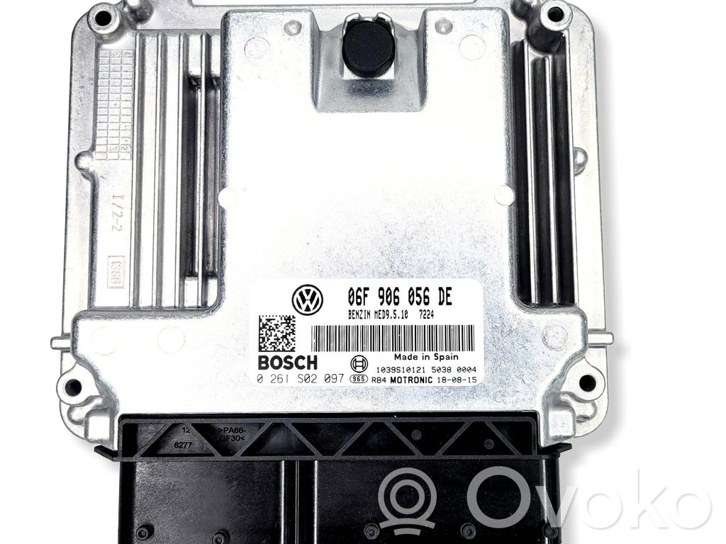 Volkswagen Golf V Engine control unit/module 