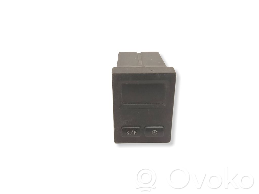 BMW 3 E36 Clock 
