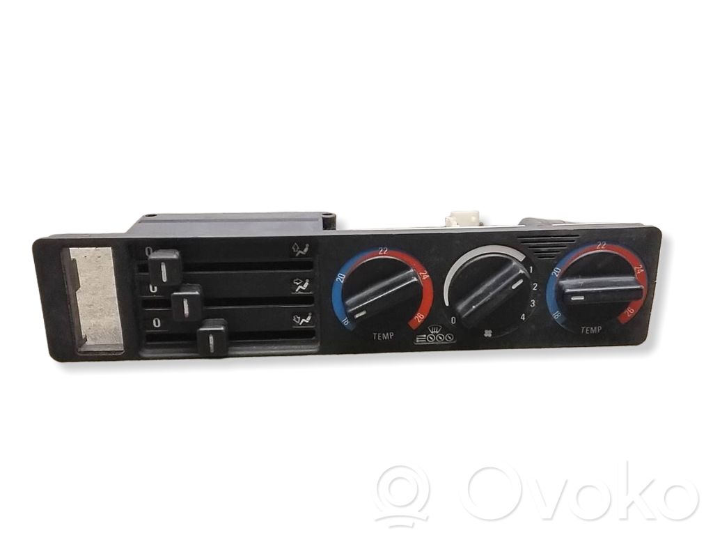 BMW 5 E34 Unitate control climatizare 