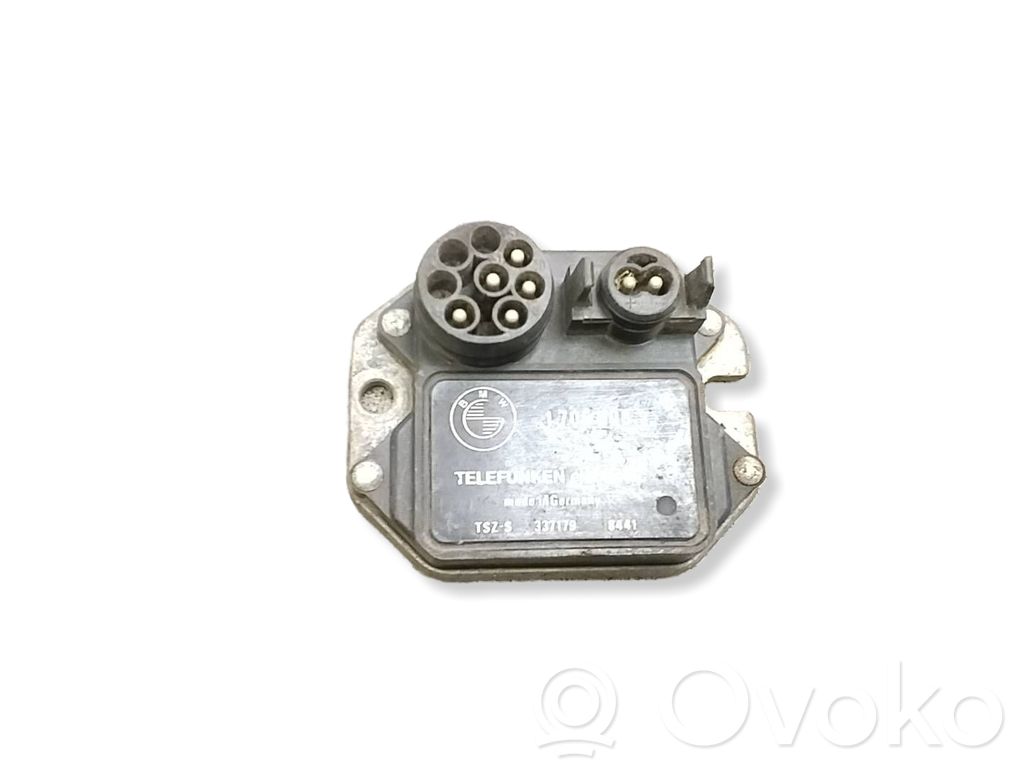 BMW 3 E30 Ignition amplifier control unit 