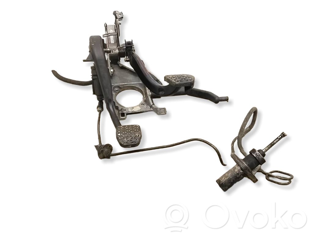BMW 5 E39 Pedal assembly 