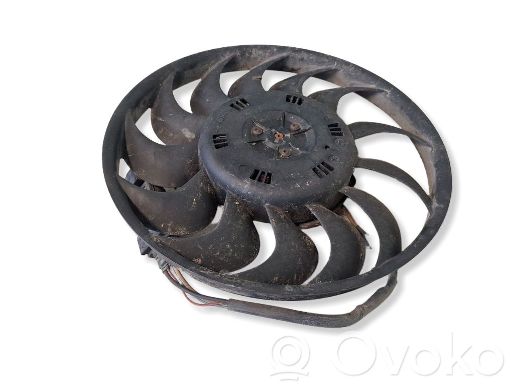 Audi A8 S8 D3 4E Elektrisks radiatoru ventilators 