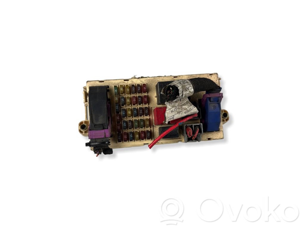 Alfa Romeo 166 Módulo de fusible 