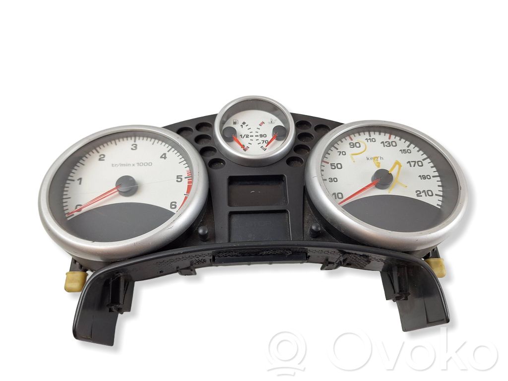 Peugeot 207 Speedometer (instrument cluster) 
