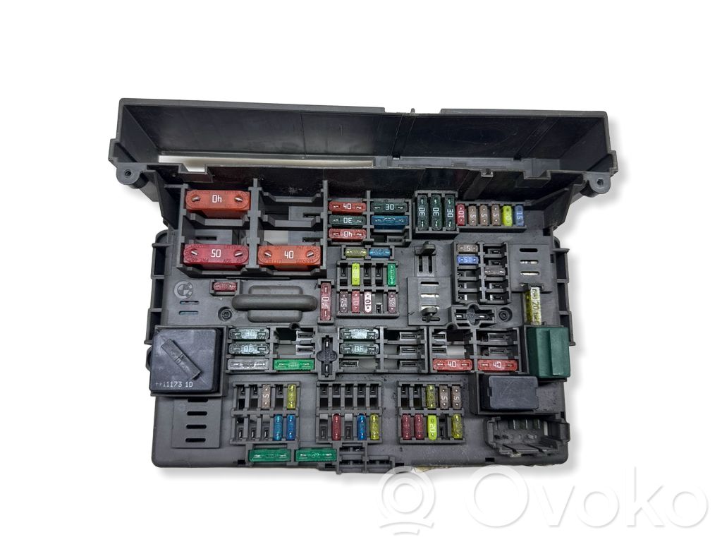 Fuse module   9119446
