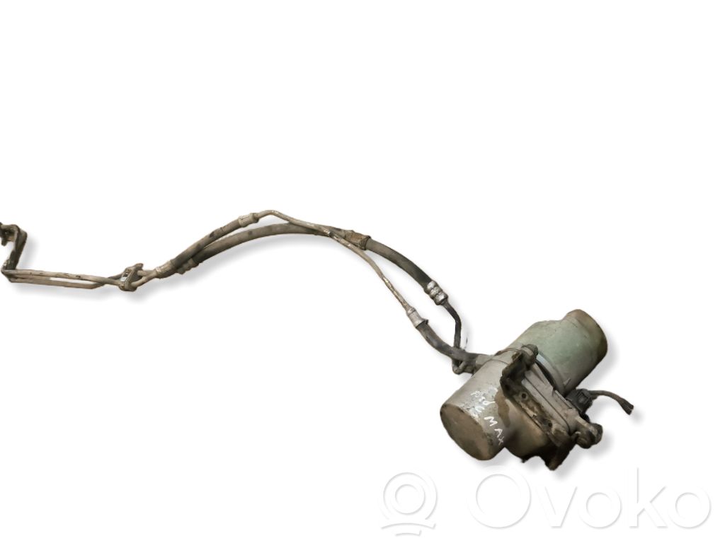 Ford Focus C-MAX Power steering pump 