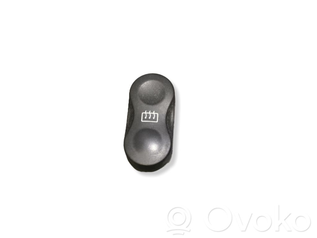 Dacia Duster Windscreen/window heater switch 
