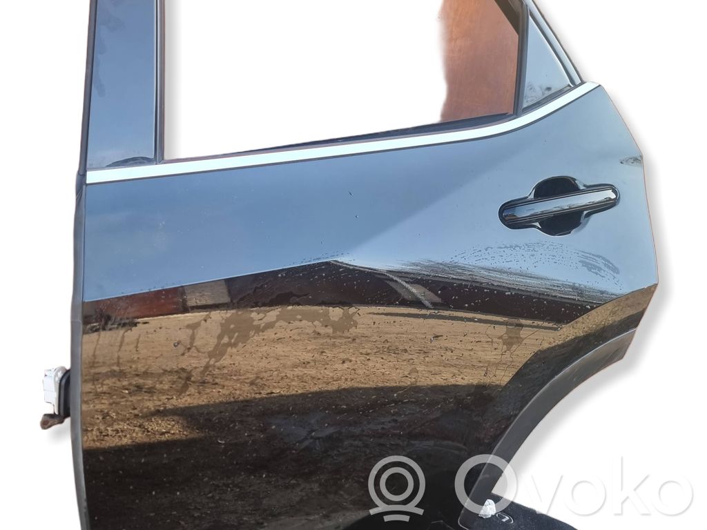 Lexus NX Puerta trasera 