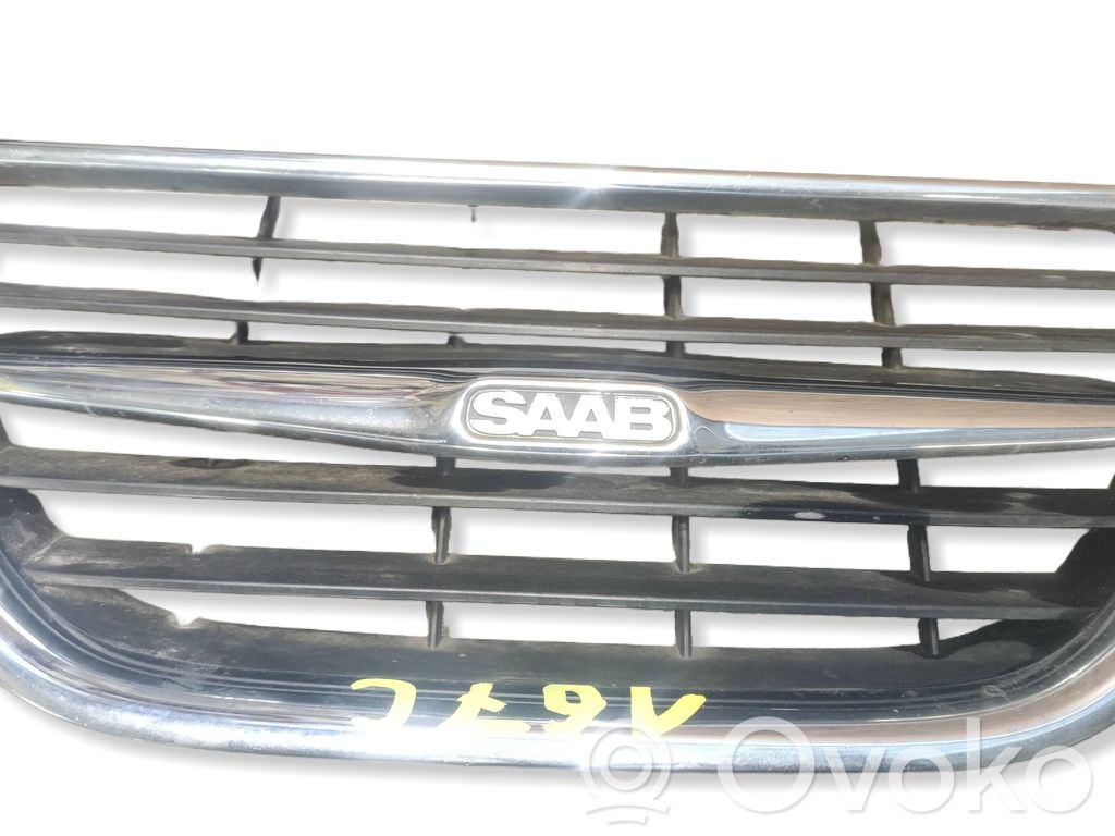 Saab 9-5 Front bumper upper radiator grill 