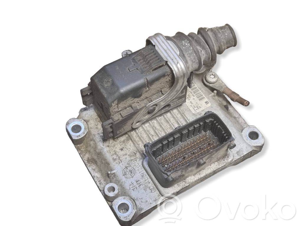 Opel Corsa C Engine control unit/module 