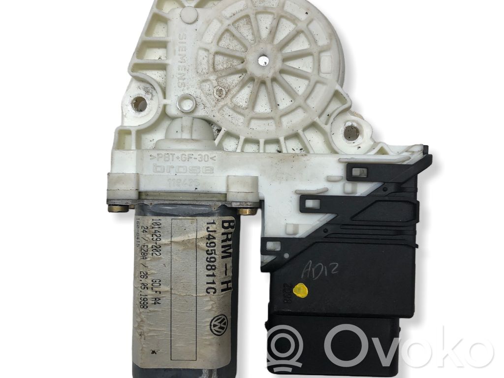 Volkswagen Golf IV Motorino alzacristalli della portiera posteriore 