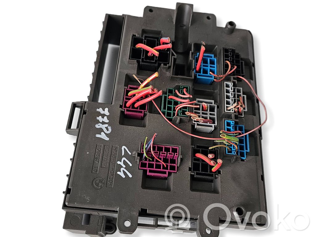 BMW 3 E90 E91 Fuse module 