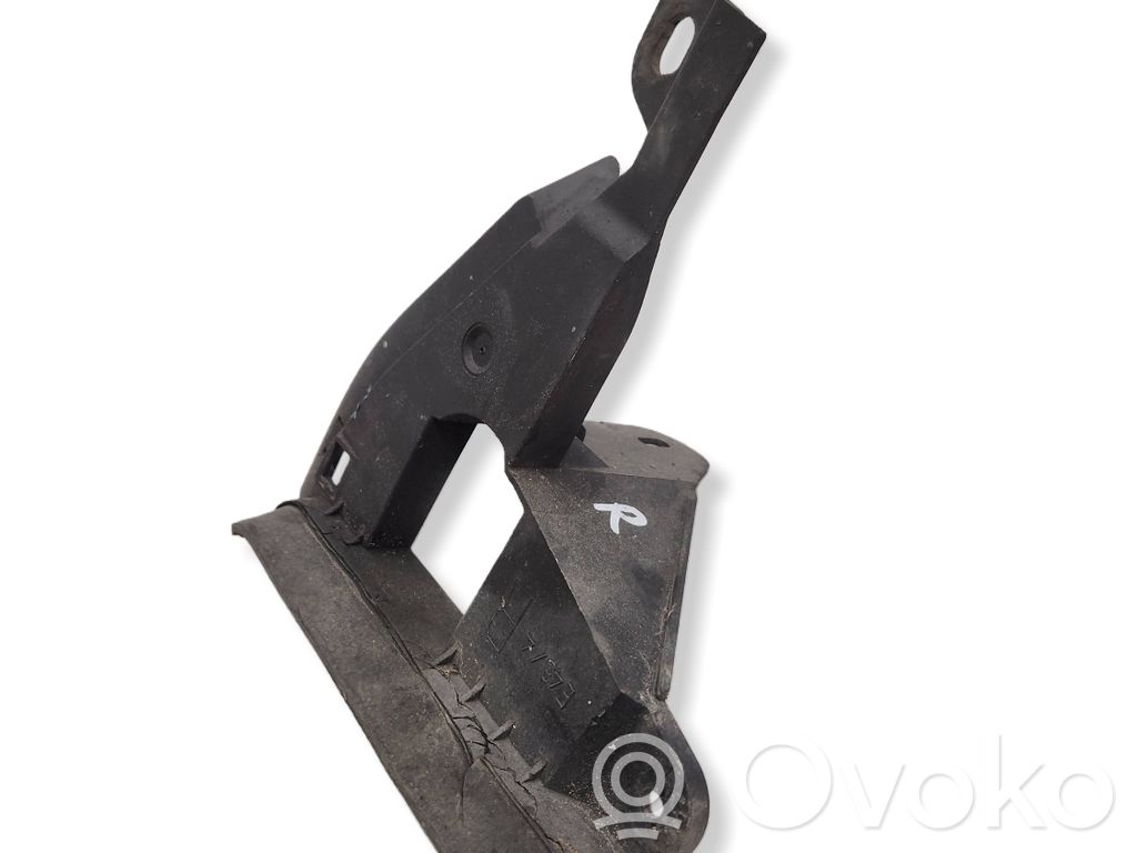 Soporte del parachoques delantero   22949