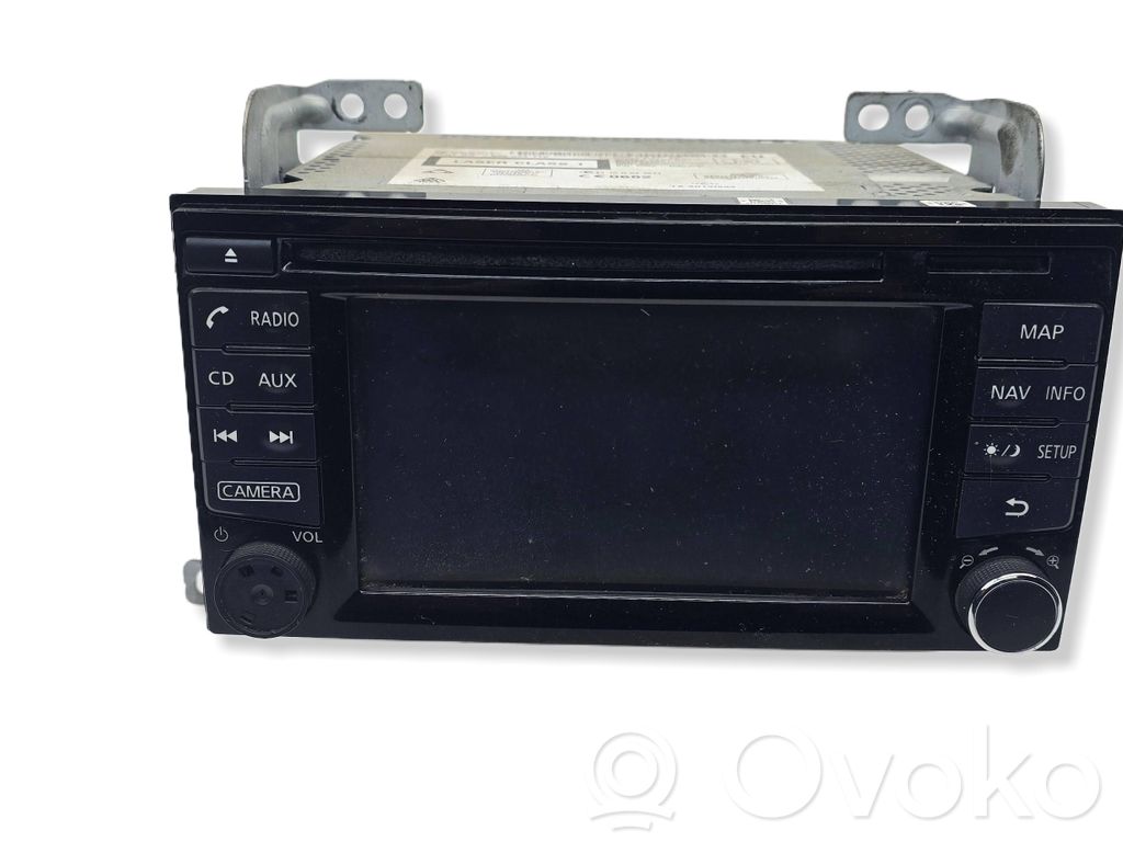 Nissan Juke I F15 Panel / Radioodtwarzacz CD/DVD/GPS 