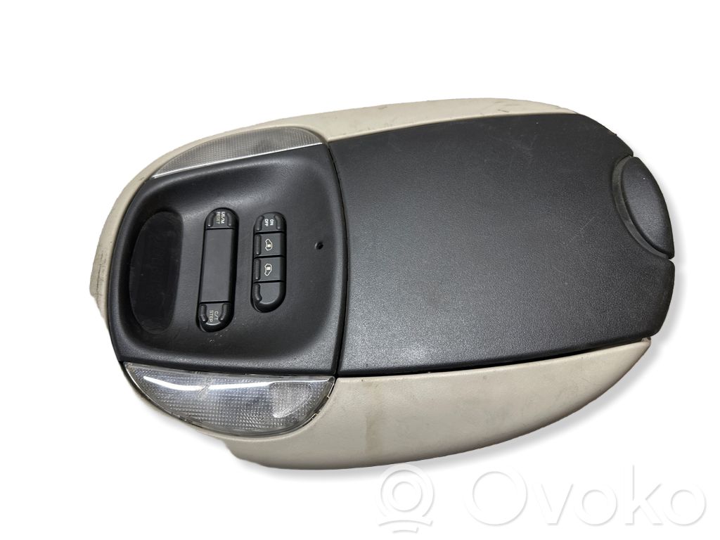 Chrysler Voyager Фонарь освещения передних мест 