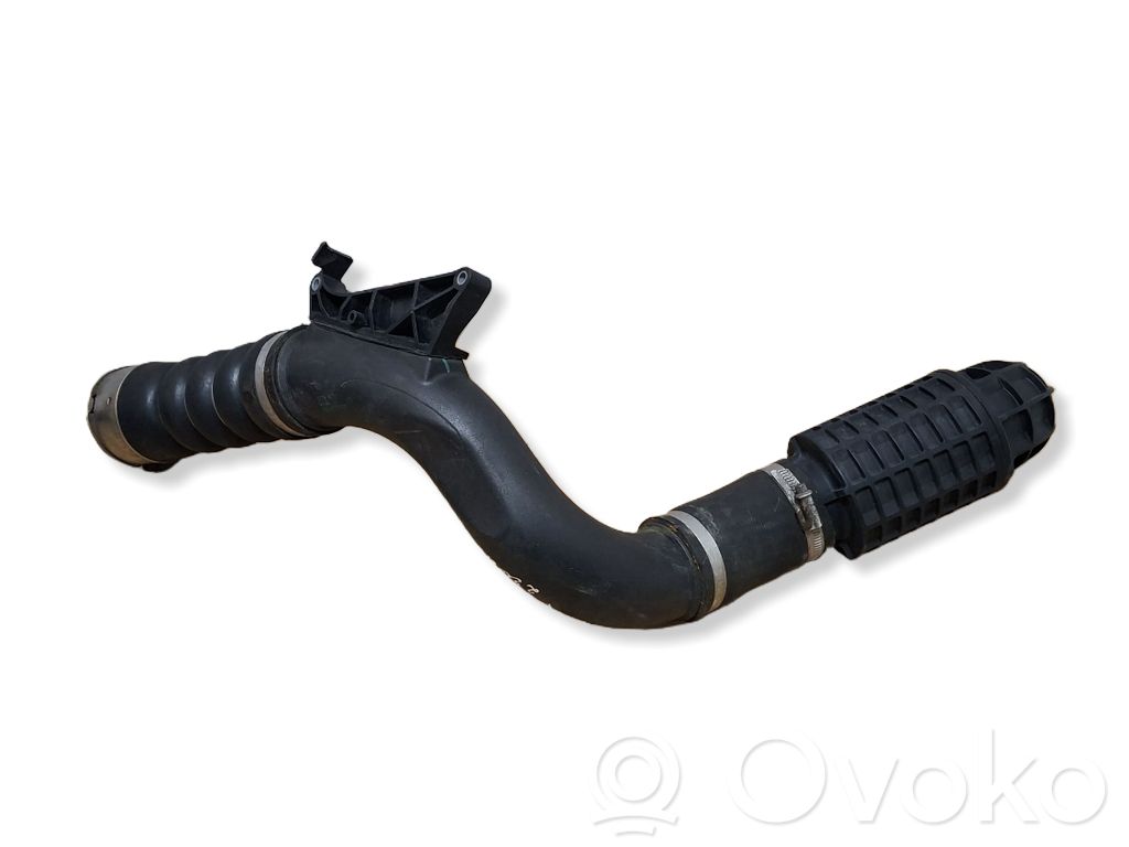 BMW 2 F46 Wąż / Rura intercoolera 