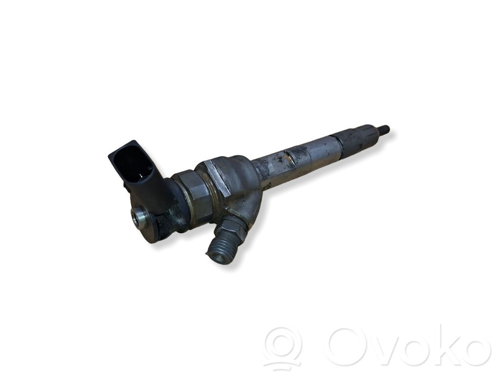 BMW 5 G30 G31 G38 Fuel injector 