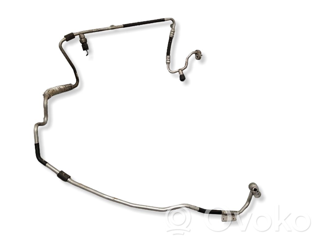 BMW X1 E84 Ilmastointilaitteen putki (A/C) 