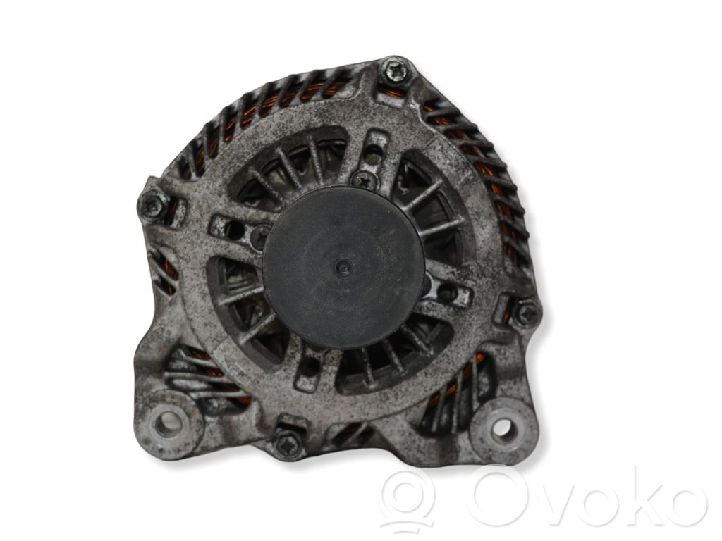 Generatorius   8200654785,A004TJ0282,12V210A