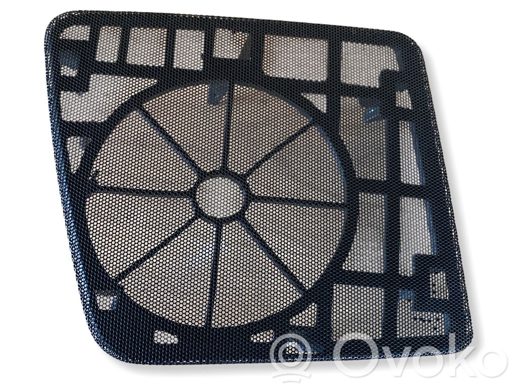 Volkswagen Golf III Side speaker trim/cover 