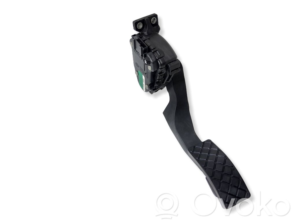 Audi A8 S8 D3 4E Accelerator throttle pedal 