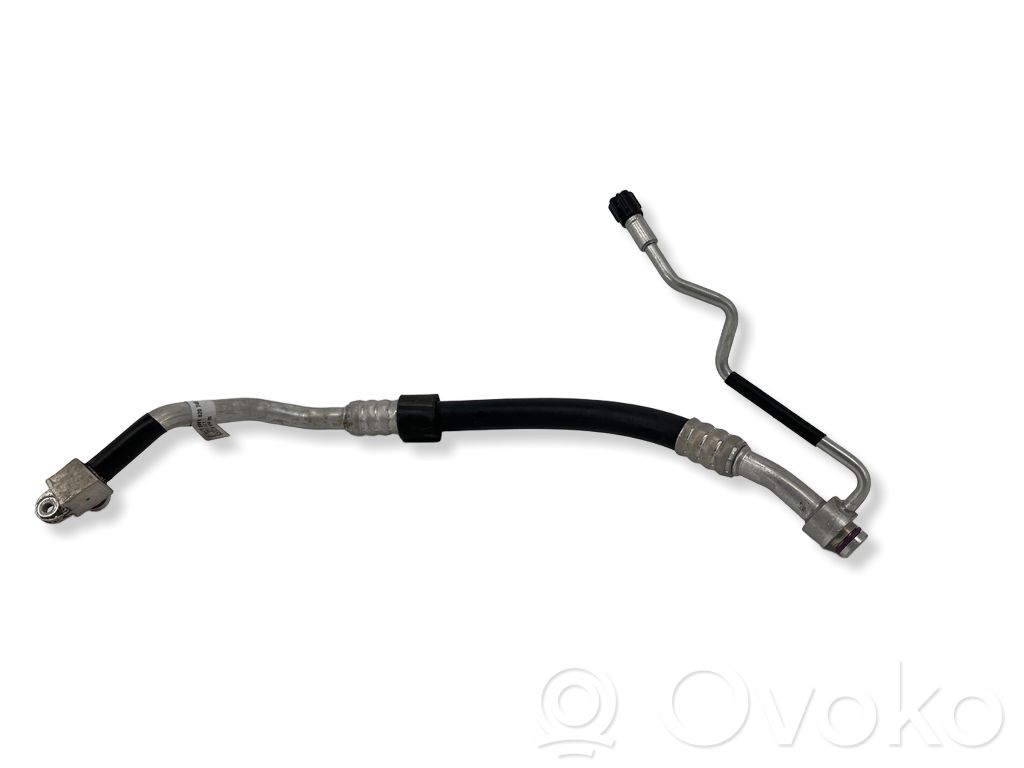 Audi A5 Ilmastointilaitteen putki (A/C) 